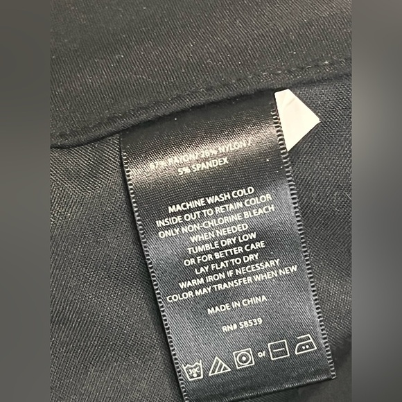 MIA Toothpick Skinny Jeans with Streamlined Silhouette Black Size 2 - Picture 12 of 13